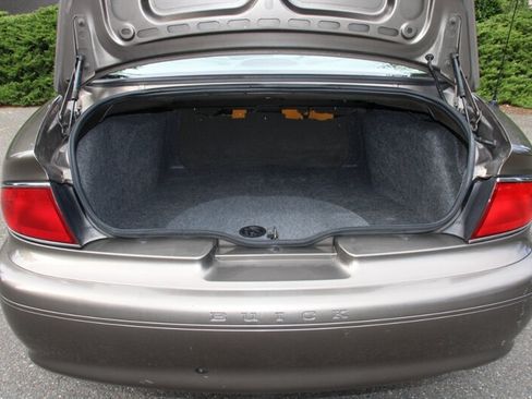 Used 2003 Buick Century Custom FWD image 15