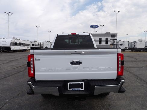 New 2025 Ford F250 Lariat w/ Chrome Package image 43