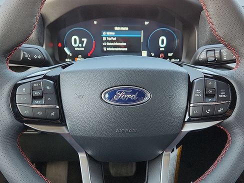 New 2026 Ford Explorer ST-Line w/ ST-Line Street Pack RWD image 11