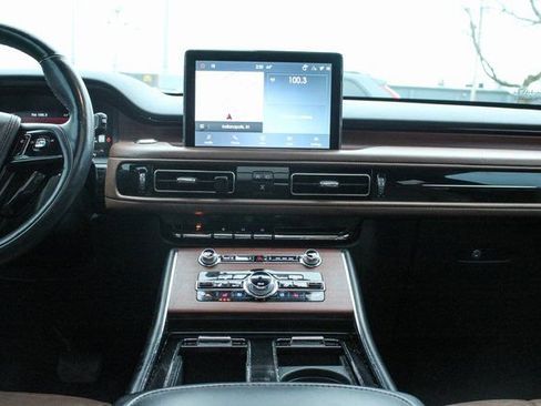 Used 2022 Lincoln Aviator Reserve w/ Elements Package Plus image 18