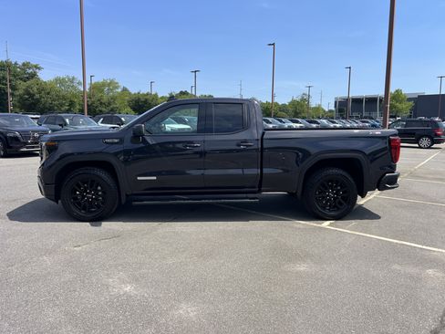 Used 2025 GMC Sierra 1500 Elevation w/ Preferred Package AWD/4WD image 8