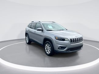 Used 2019 Jeep Cherokee Latitude w/ Cold Weather Group AWD/4WD video 2