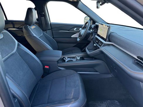 New 2026 Ford Explorer Tremor w/ Tremor Ultimate Package image 45