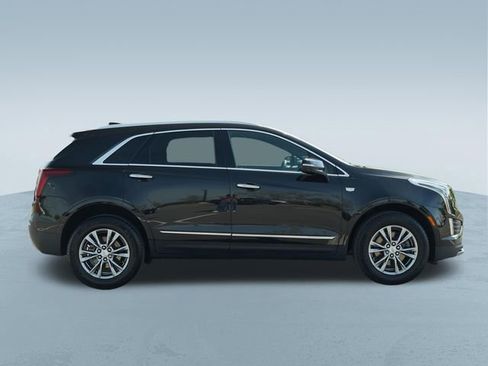 Used 2022 Cadillac XT5 Premium Luxury w/ LPO, Floor Liner Package AWD/4WD image 9