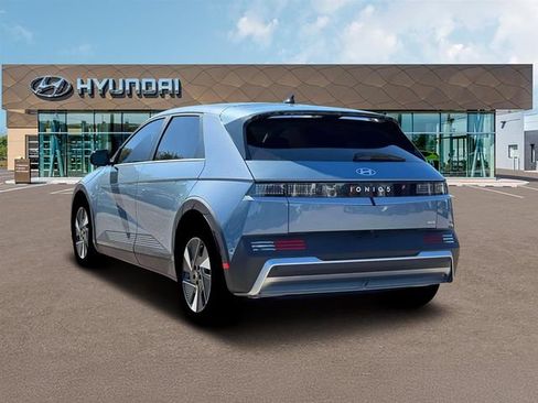 New 2026 Hyundai Ioniq 5 SEL AWD/4WD image 5