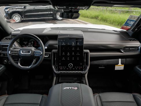 New 2026 GMC Yukon XL AT4 w/ AT4 Premium Plus Package AWD/4WD image 15