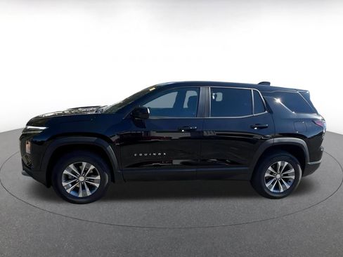 Used 2025 Chevrolet Equinox LT image 8