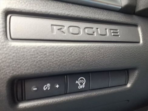 New 2026 Nissan Rogue S image 18