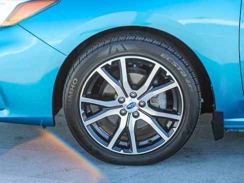 Used 2017 Subaru Impreza 2.0i Limited image 10