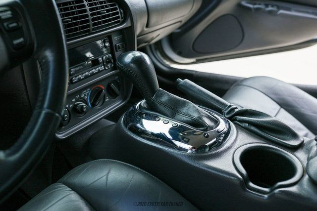 Used 2002 Chrysler Prowler RWD image 41