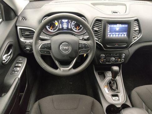 Used 2020 Jeep Cherokee Latitude image 22