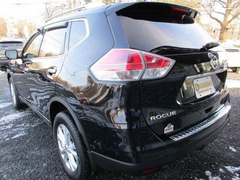 Used 2016 Nissan Rogue SV w/ SV Premium Package image 6