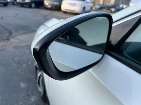 Used 2019 Honda Accord Sport image 30