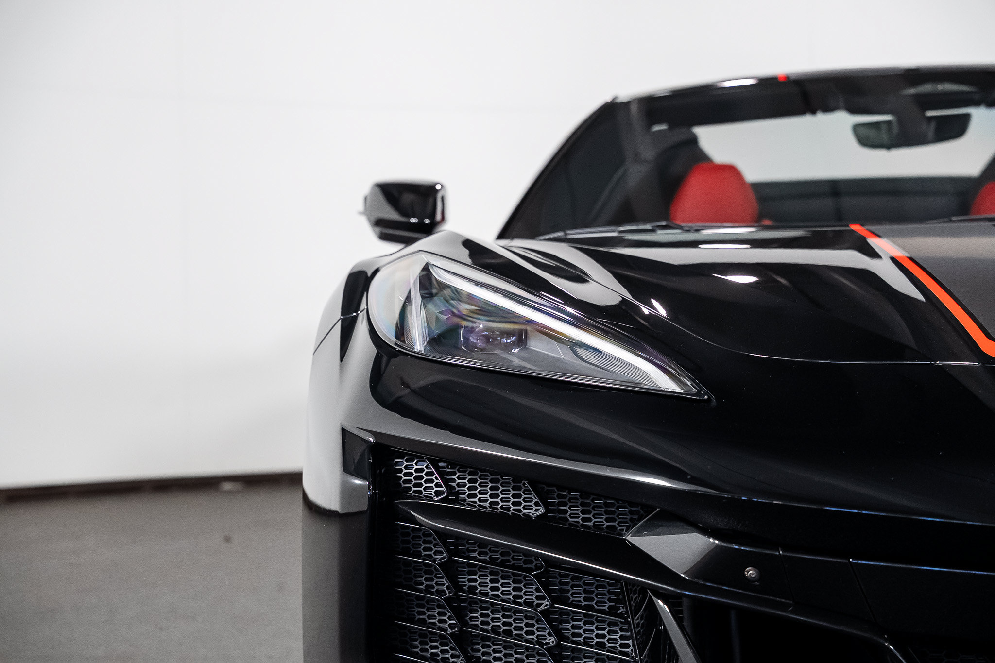 Used 2025 Chevrolet Corvette Z06 RWD image 7