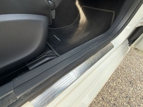 Used 2019 Mercedes-Benz CLA 250 4MATIC image 19