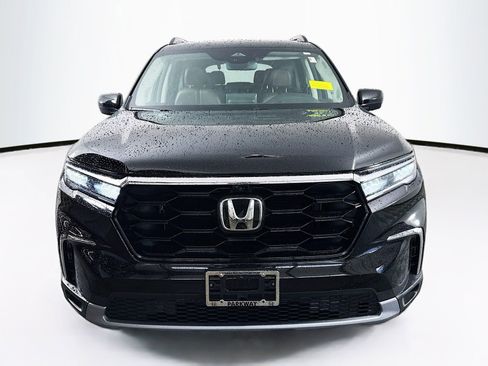 Used 2024 Honda Pilot Elite image 2