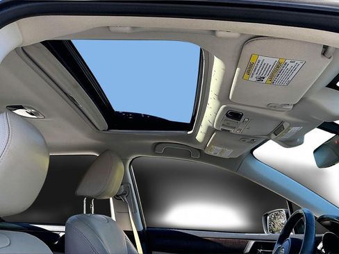 Used 2019 Subaru Outback 2.5i Limited image 15