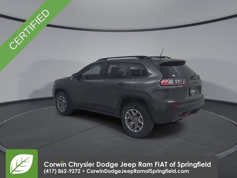 Used 2022 Jeep Cherokee Trailhawk w/ Trailer Tow Group AWD/4WD image 11
