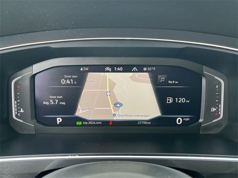 Used 2022 Volkswagen Tiguan SEL R-Line image 23