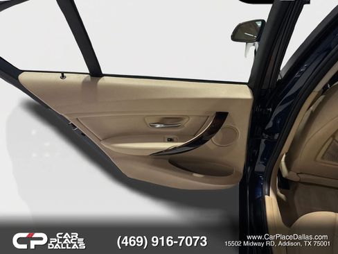 Used 2014 BMW 320i Sedan RWD image 15