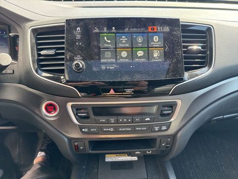 Used 2021 Honda Pilot Special Edition image 19