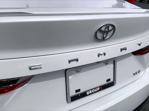 Used 2025 Toyota Camry XLE w/ Premium Package FWD image 31