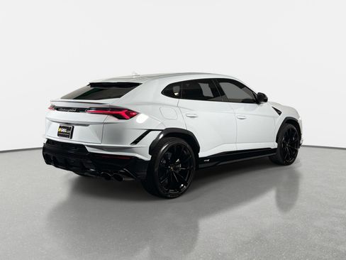 Used 2023 Lamborghini Urus S AWD/4WD image 3