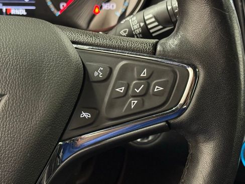 Used 2017 Chevrolet Cruze Premier image 36