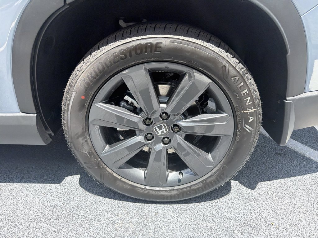 New 2026 Honda Pilot Sport image 27