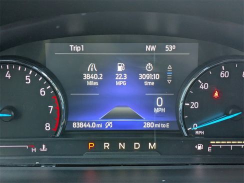 Used 2020 Ford Explorer XLT w/ Equipment Group 202A image 28