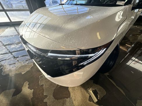 New 2026 Nissan Sentra SR w/ Floor Mat Package image 28