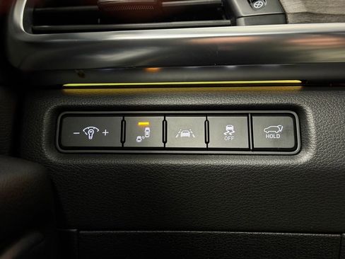 Used 2022 Kia Telluride SX w/ Towing Package image 12