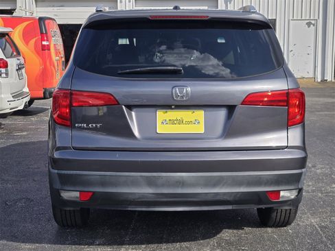 Used 2016 Honda Pilot EX image 6