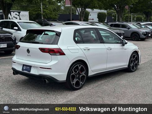 Used 2025 Volkswagen GTI Autobahn FWD image 8