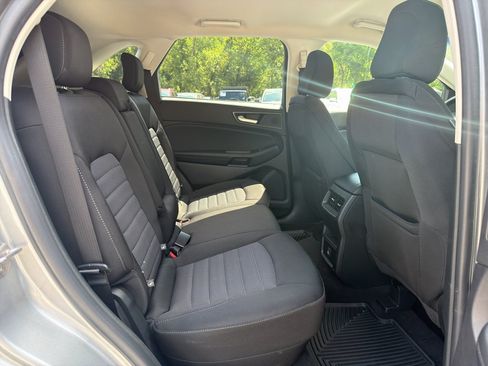 Used 2020 Ford Edge SE AWD/4WD image 26