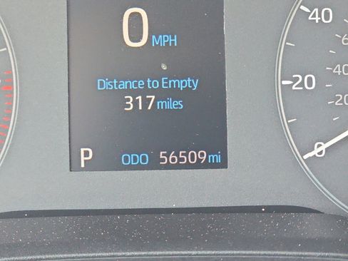 Used 2024 Toyota Corolla LE image 2