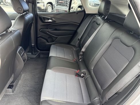 Used 2024 Chevrolet Trax RS w/ Driver Confidence Package image 12