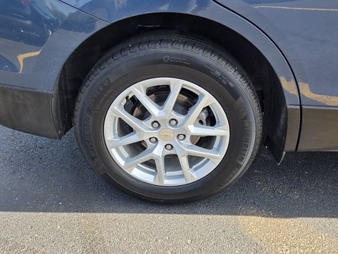 Certified 2024 Chevrolet Equinox LT FWD image 9