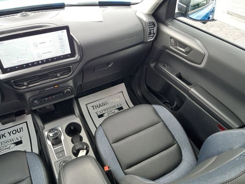 Used 2025 Ford Bronco Sport Outer Banks w/ Outer Banks Tech Package+ image 16