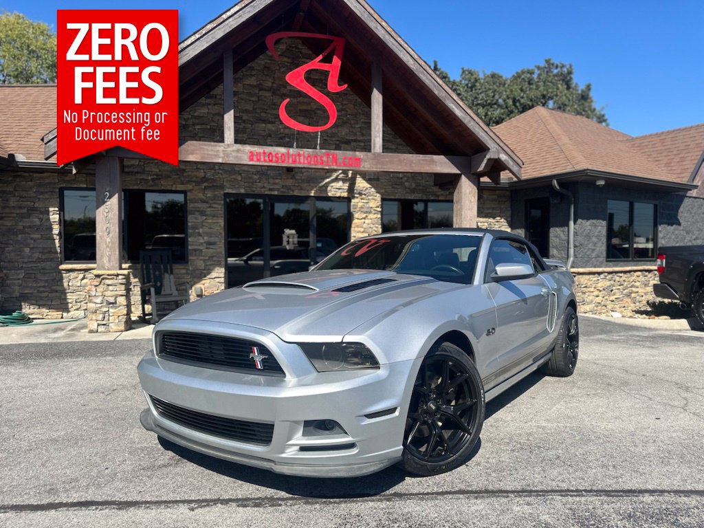 Used 2013 Ford Mustang GT Premium w/ Electronics Pkg RWD image 1