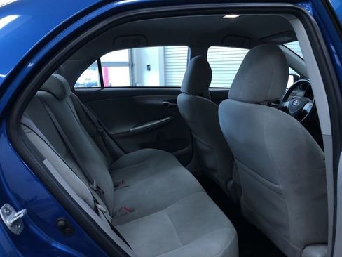 Used 2010 Toyota Corolla LE image 22