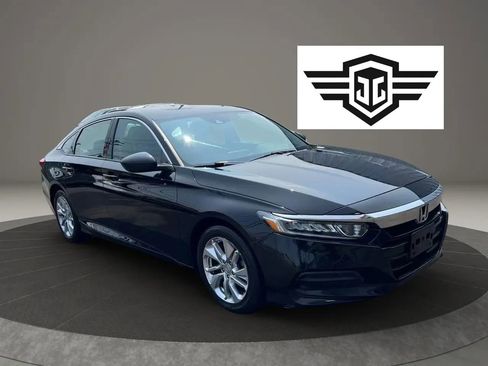 Used 2019 Honda Accord LX image 2