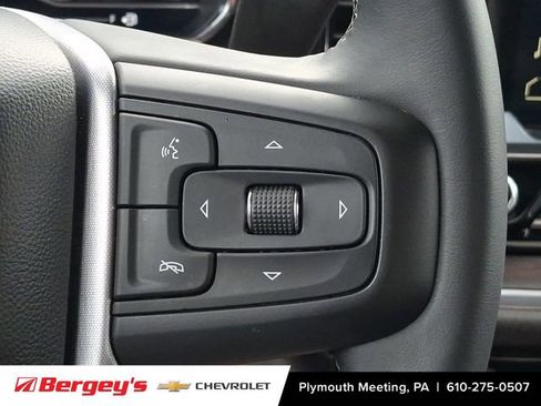 Certified 2025 GMC Sierra 1500 SLT image 22