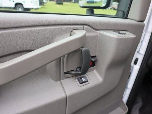 New 2025 Chevrolet Express 3500 w/ Power Convenience Package RWD image 10