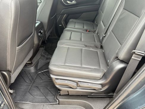 Used 2021 Chevrolet Tahoe Z71 w/ Z71 Off-Road Package image 27