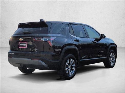 New 2026 Chevrolet Equinox LT w/ Safety and Technology Package AWD/4WD image 2
