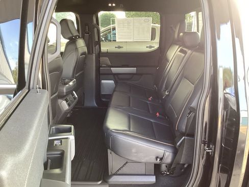 Used 2025 Ford F150 Lariat w/ Equipment Group 501A Mid AWD/4WD image 43