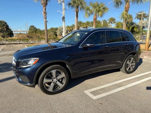 Used 2016 Mercedes-Benz GLC 300 GLC 300 Sport Utility 4D image 14