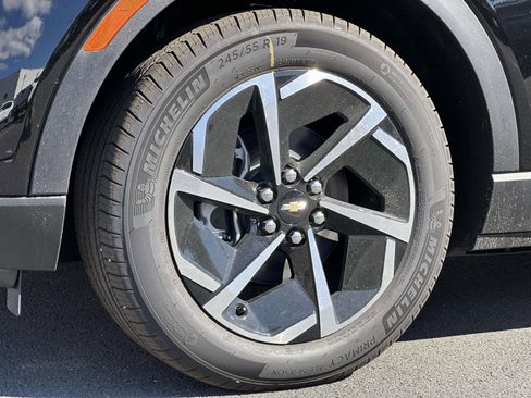 New 2026 Chevrolet Equinox EV LT image 7