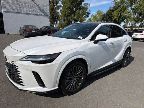 Used 2024 Lexus RX 350 w/ Convenience Package AWD/4WD image 5